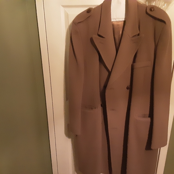 Mens wool Overcoat - Picture 8 of 9